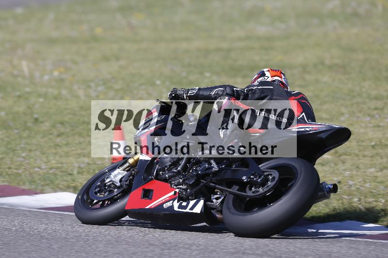 /10 20.04.2026  Pluess Moto Sport ADR/Freies Fahren/87